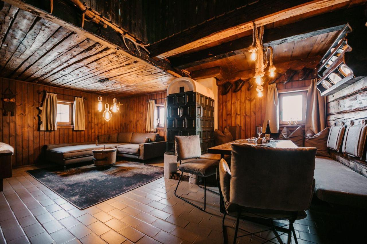 Wurzelhuette Sankt Margarethen im Lungau Exterior foto